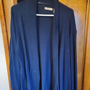 3x navy blue sweater